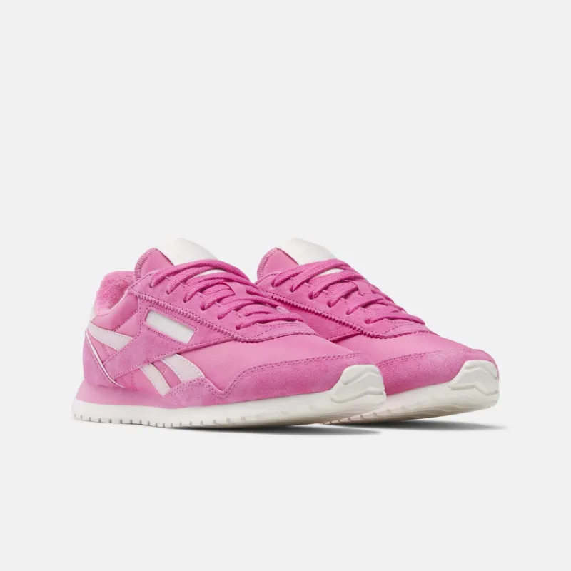 Classic AZ Women's Sneakers - Image 2