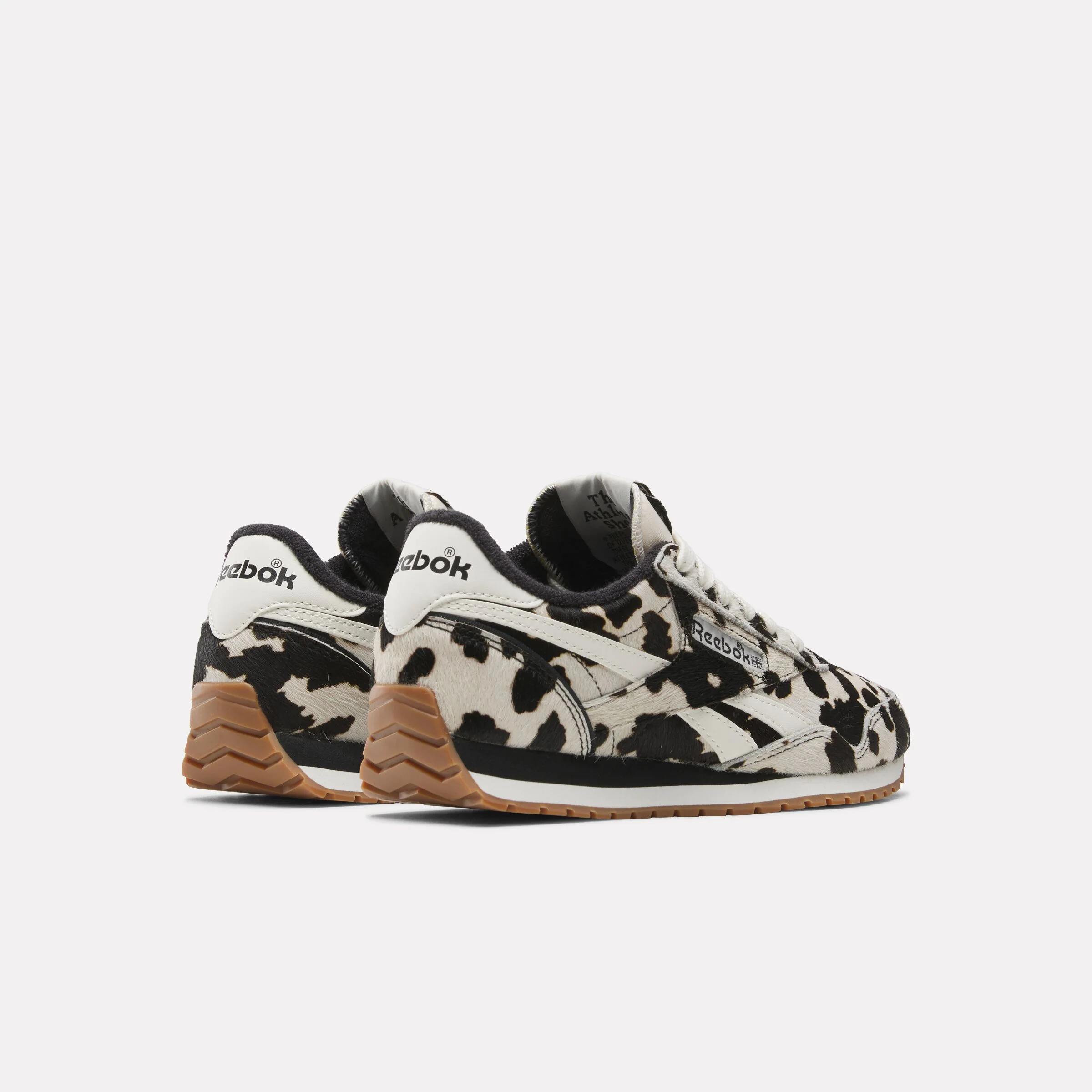 Classic AZ Women's Sneakers - Image 5
