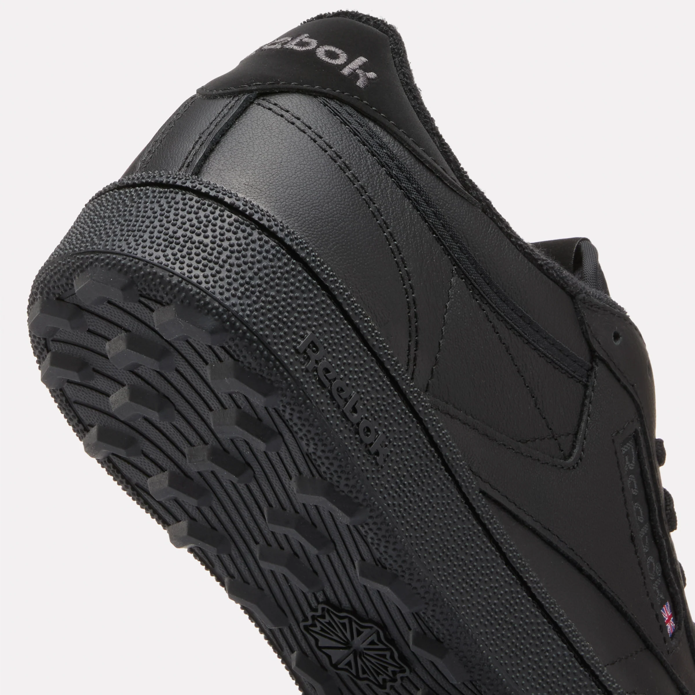 Club C Golf Men's Sneakers - Image 5