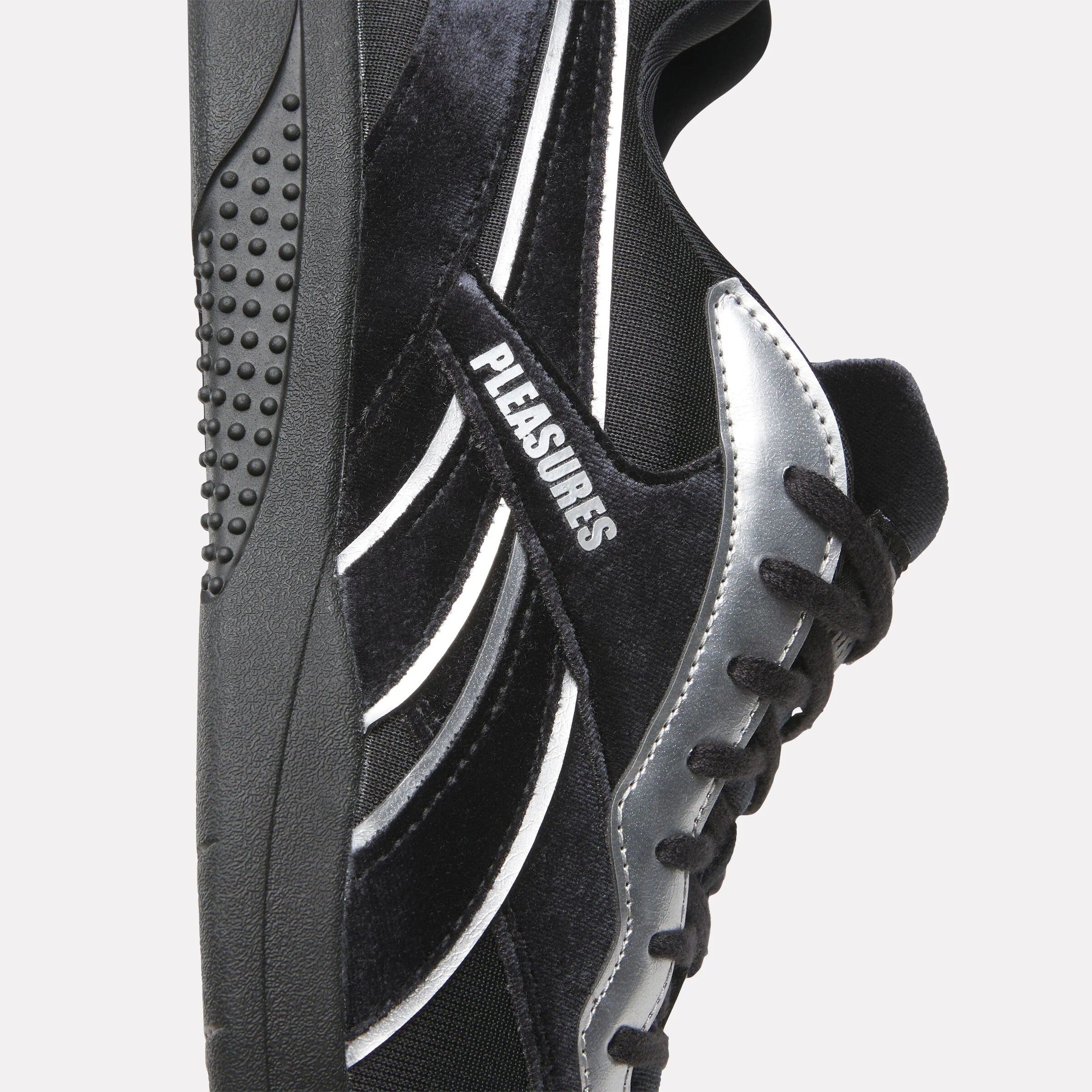 Pleasures x Reebok Hammer Street Sneakers - Image 6