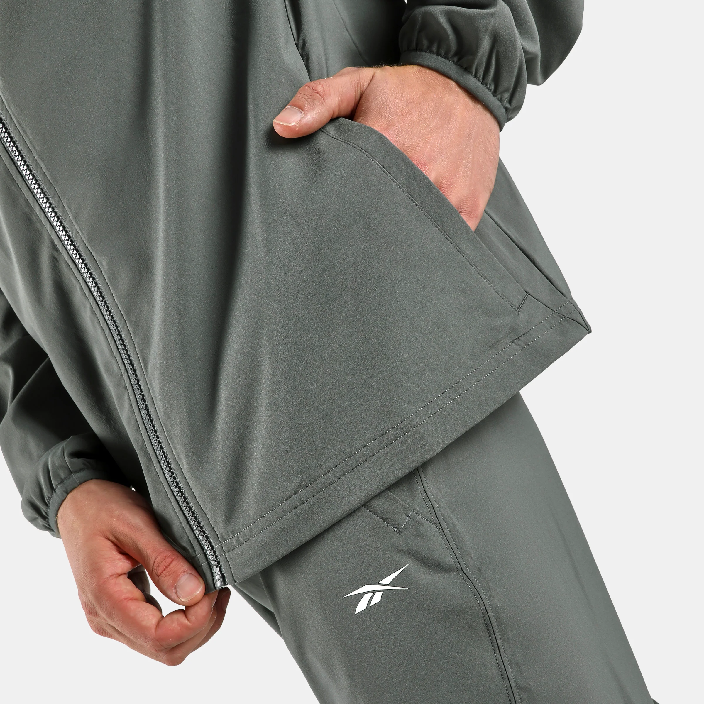 ID Train Woven Pants - Image 4