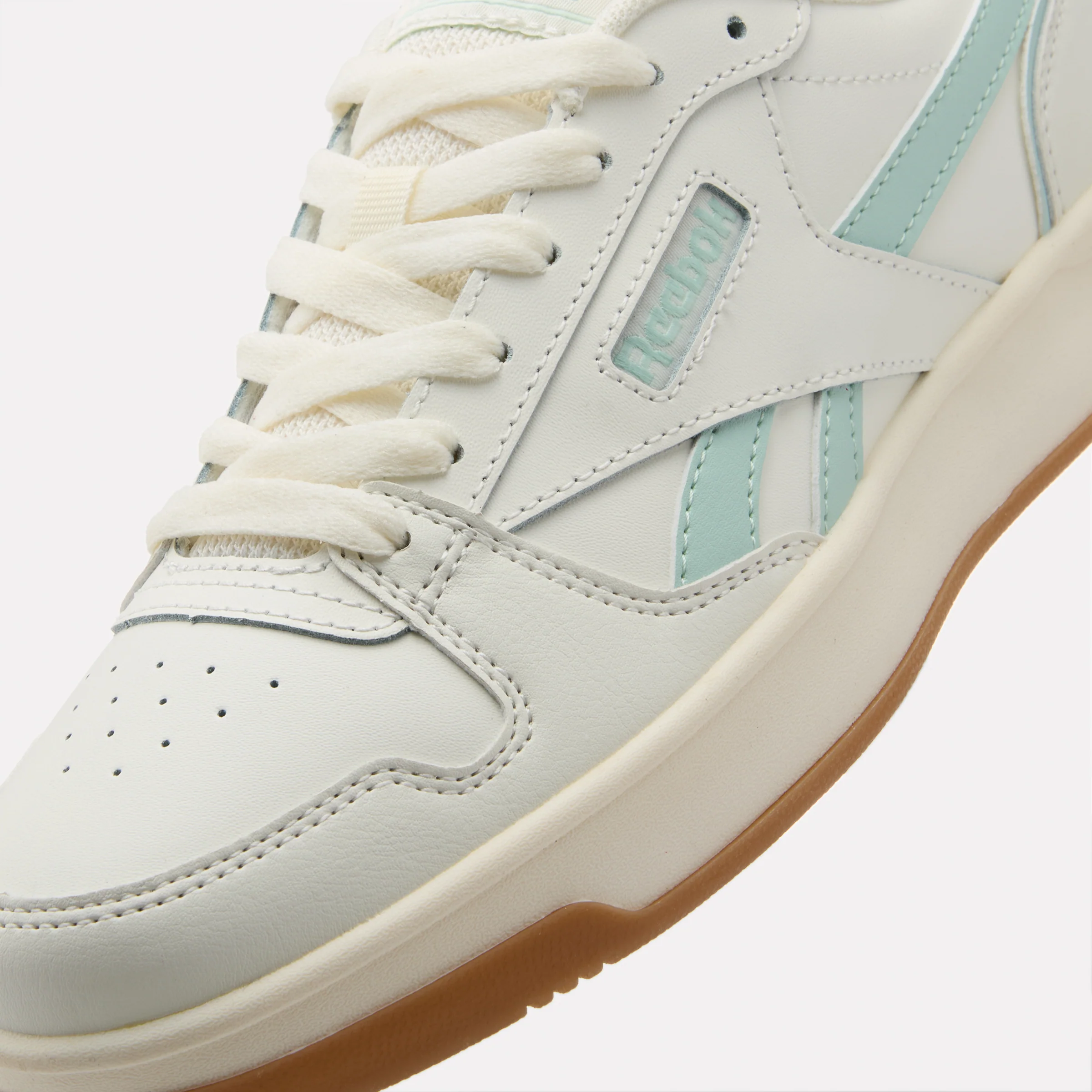 Match Prime V2 Women's Sneakers - Image 6
