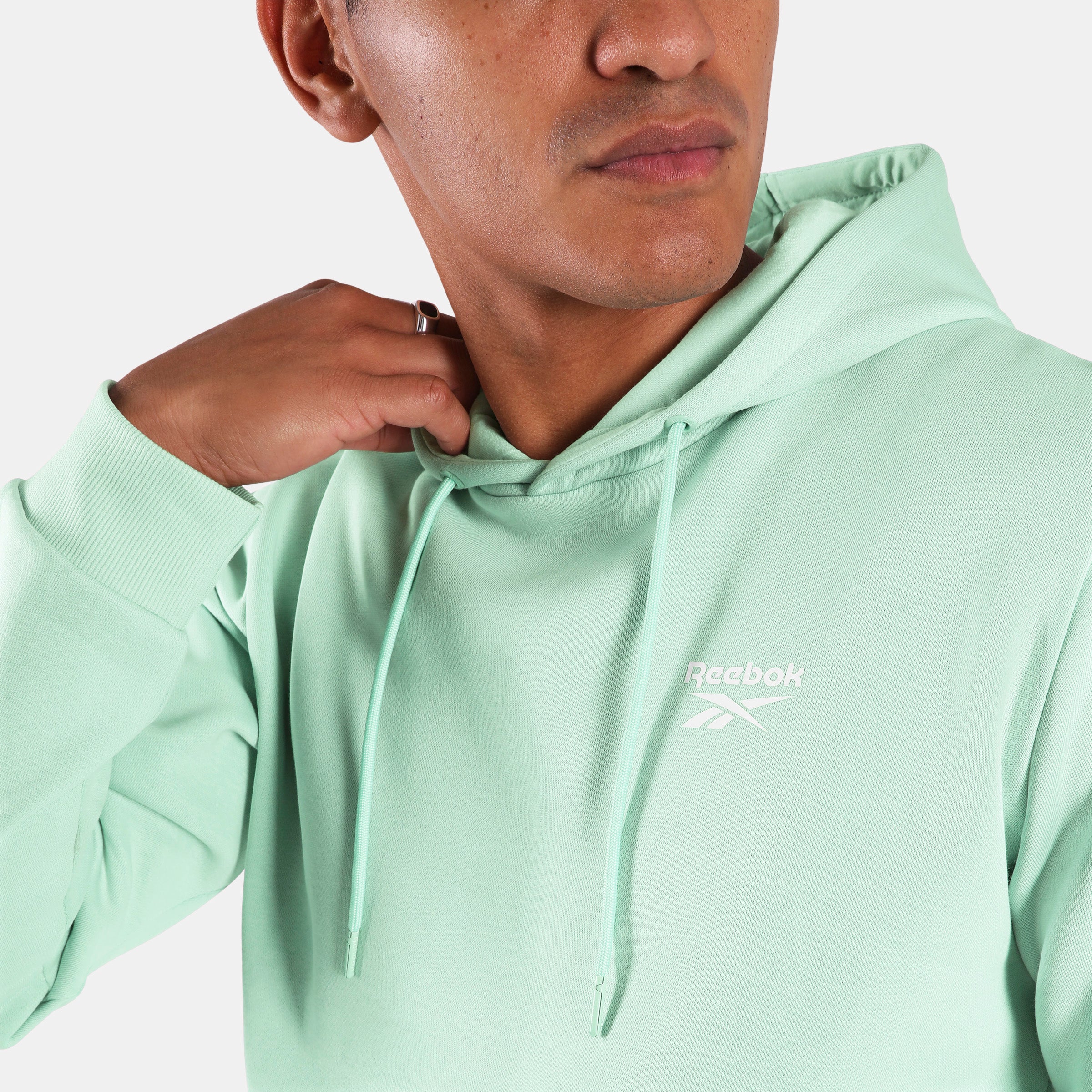 Noah Small Logo Men's Hoodie - Image 4