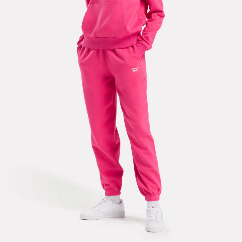 Identity Small Logo Fleece Jogger