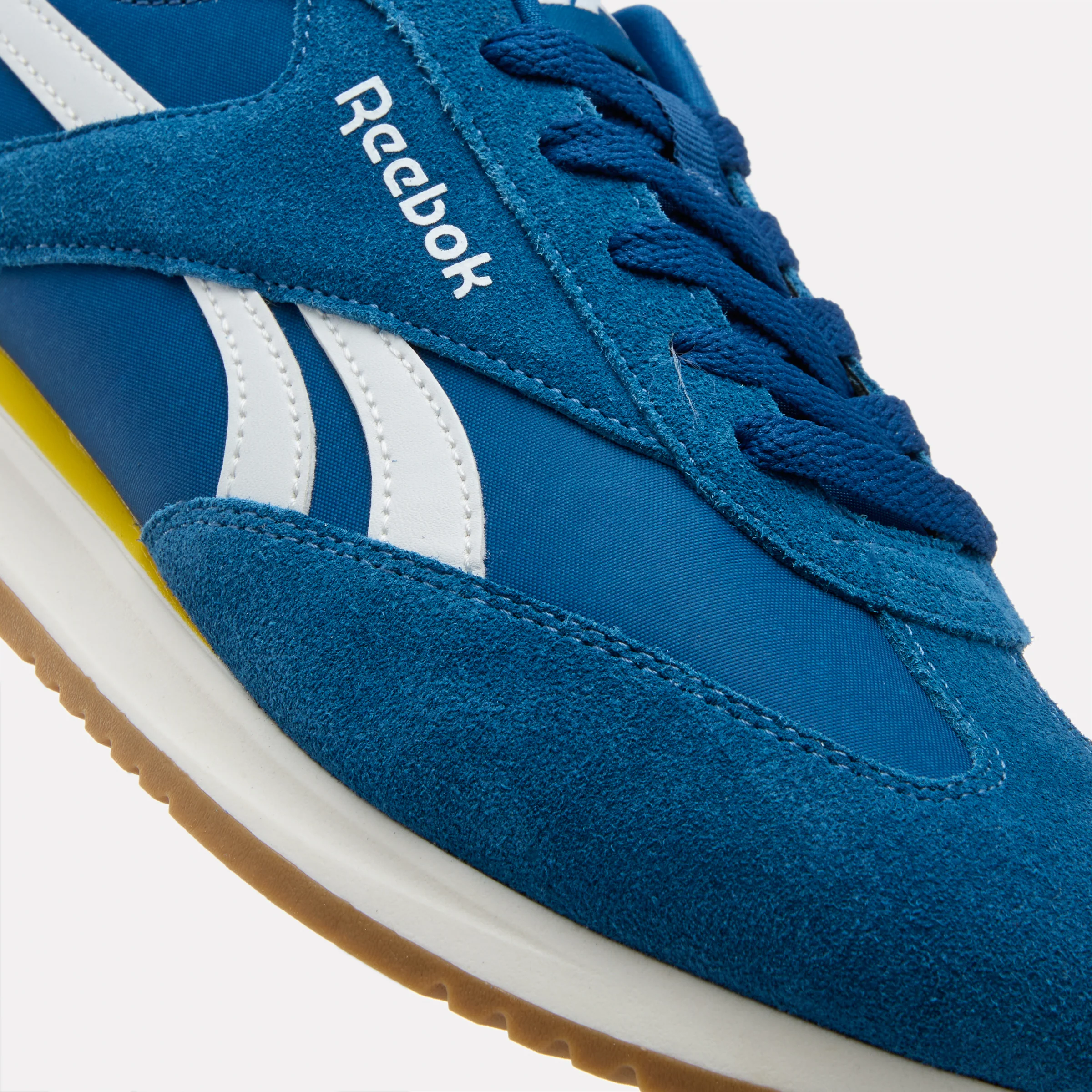 World 70 Sneakers - Image 6